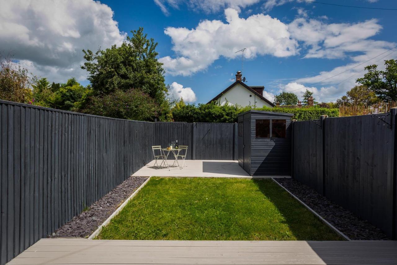 Stylish Romantic Country Escape Near Chester Christleton Exteriér fotografie